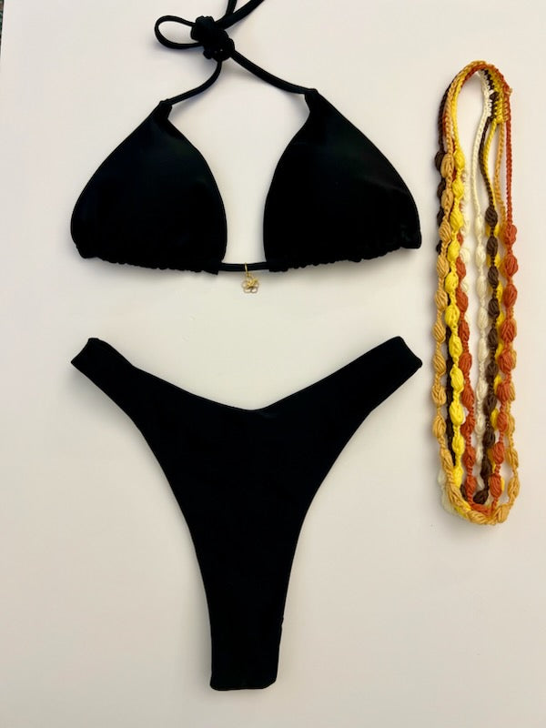 Bikini : Flor Maga Negra