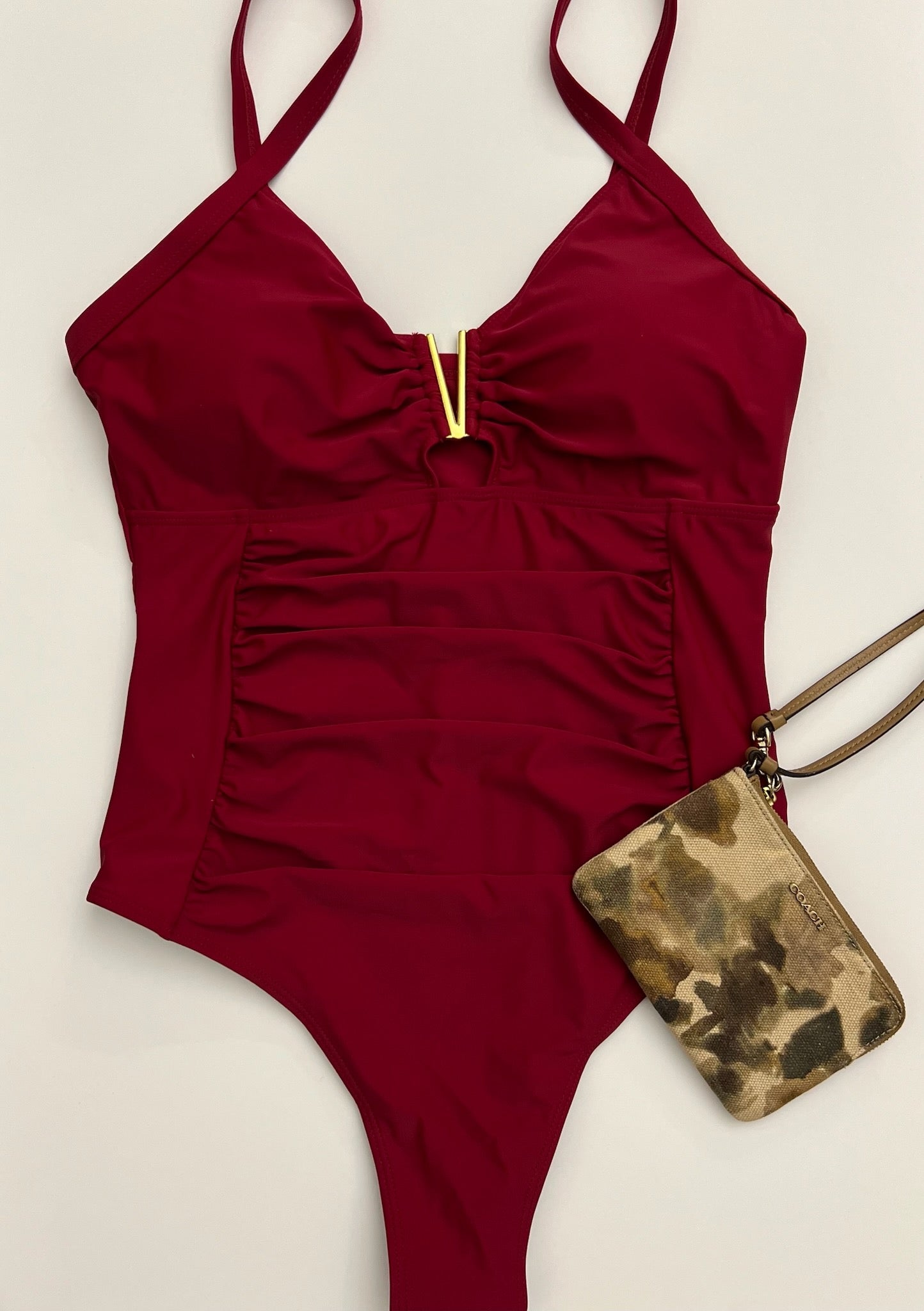 One Piece Lady in Red / Black